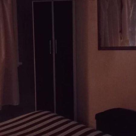 Apartmán La Familia,A 5 Minutos Del Aeropuerto Ezeiza Exteriér fotografie